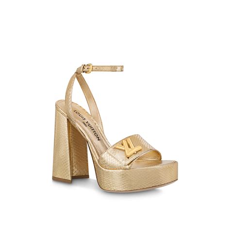 Shake Platform Sandal 